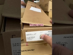 ένας μεγάλος κατάλογος των συστατικών